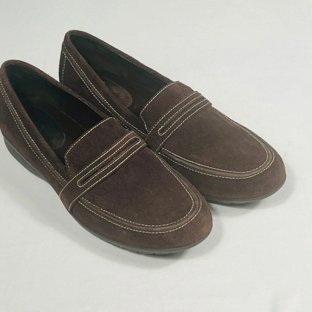 Cole Haan Brown Suede Waterproof Loafers Womens 10B Penny Loafer D22879
